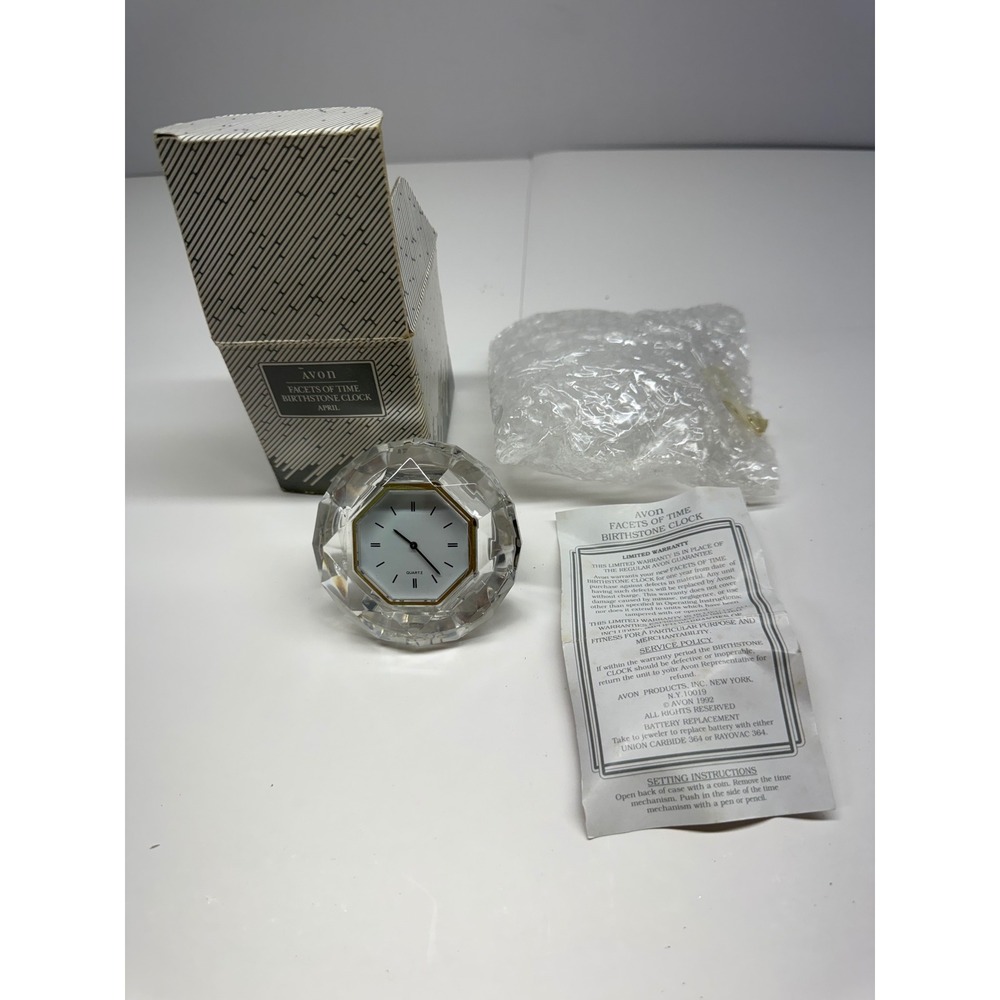 Avon Facets of Time Birthstone Clock April Diamond Shape Vintage 1992 Quartz